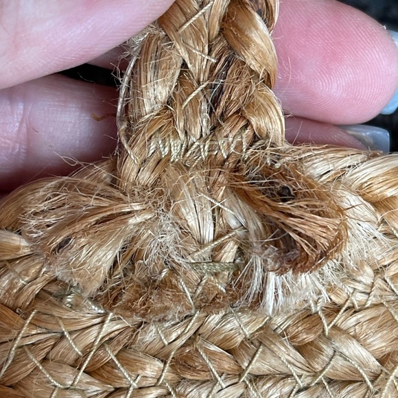 Antik Kraft Jute Bohemian Woven Shell Beaded Large Round Straw Shoulder Bag - Picture 9 of 12